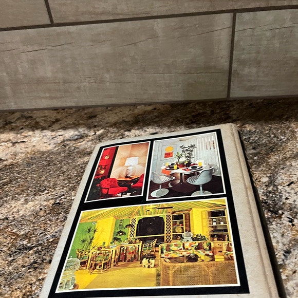 Better Homes and Gardens Decorating Book - 1975 - Picture 3 of 6